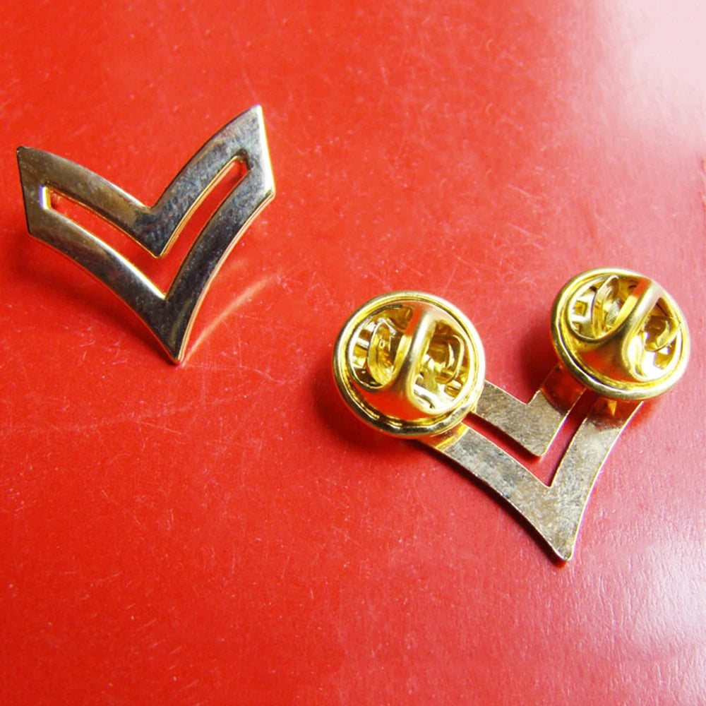 PAIR US ARMY CORPORAL SUBDUED METAL COLLAR RANK INSIGNIA BADGE PIN GOLD