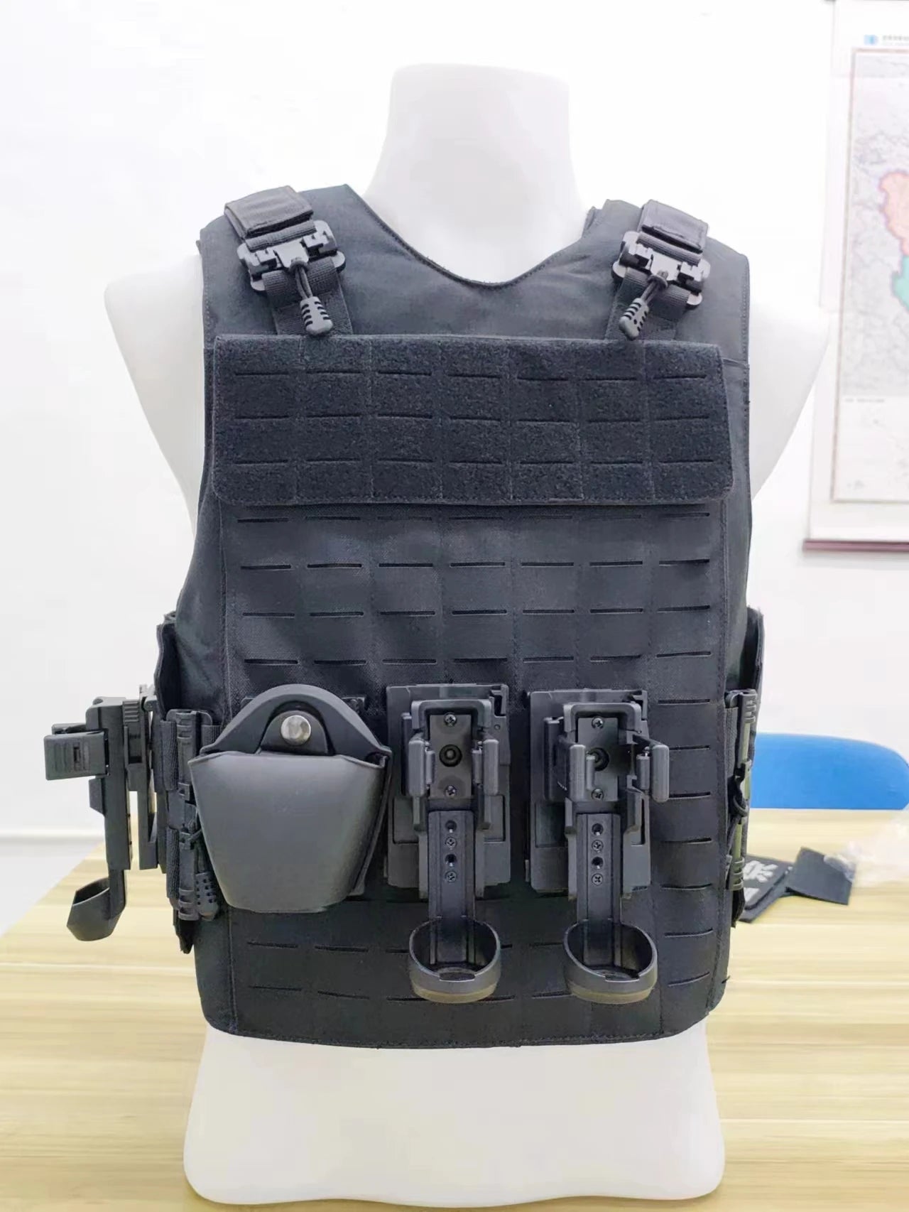 Tactical vest Cs quick disassembly vest MOLLE anti stab protective training suit vest